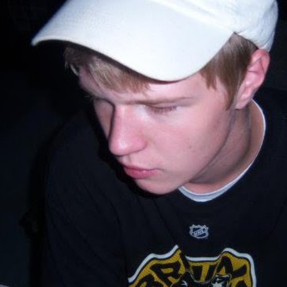 Meet your Posher, Mike - Picture 3 of 10